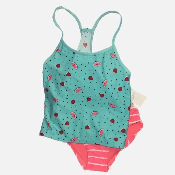 NWT Old Navy 2 piece UPF40 set, perfect for summer 🔥🔥