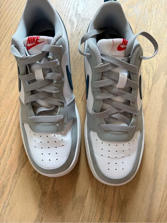 Nike Court Borough Low 2 GS