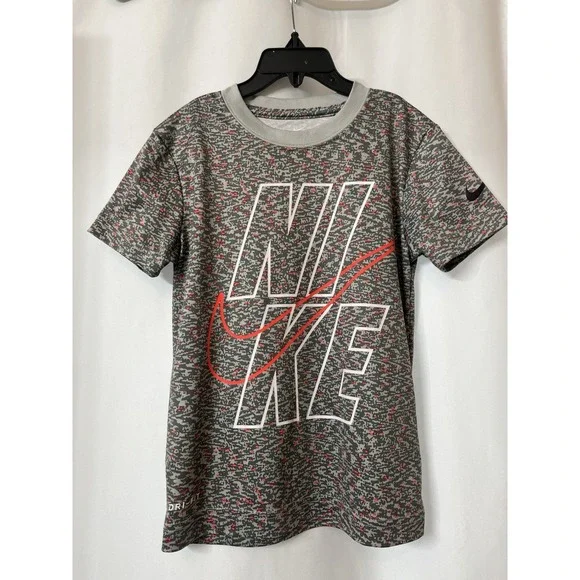 Nike Dri Fit Boys T Shirt - Size Small 5 Logo J35‎