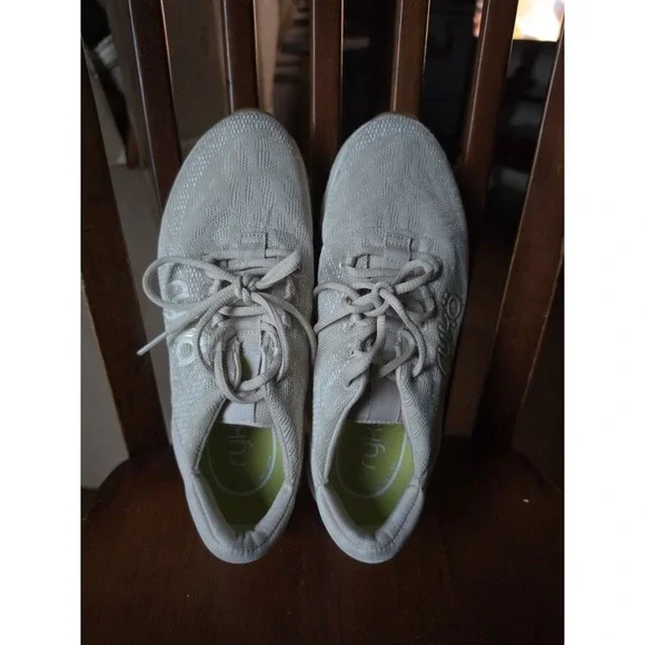 Ryka Devotion X Women's Beige Mesh Lace Up Athletic Sneakers Size 7