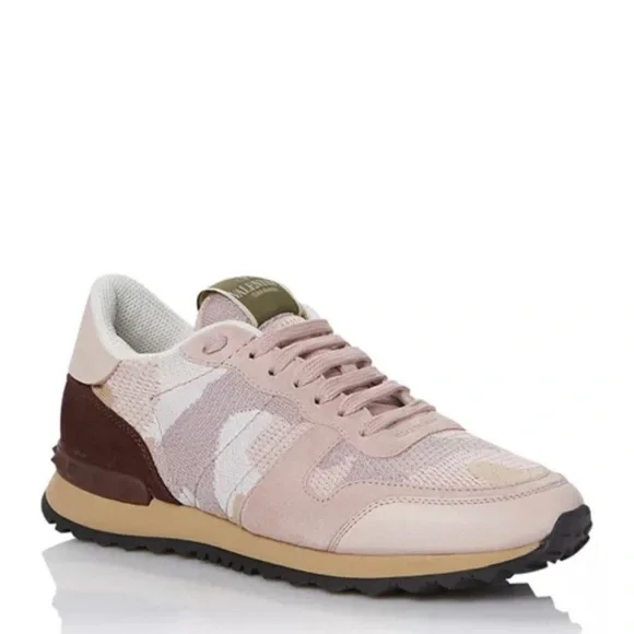 Valentino Garavani Rockrunner Camouflage/Pink Lace Up Sneaker Rockstud 37 1/2
