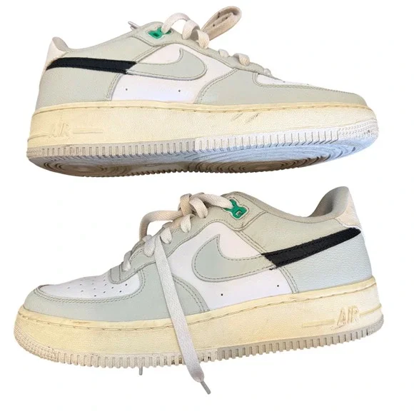 Nike Air Force 1 07 LV8 Split Light Silver Size Youth 7/ Men 7/‎ Women 8.5