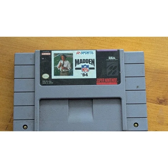 Madden NFL 94 Super Nintendo SNES Video‎ Game Cartridge EA Sports SNS-006 1993