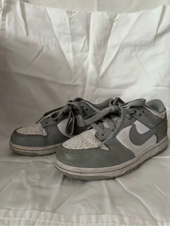 Kids Grey and White Low-Top Sneakers