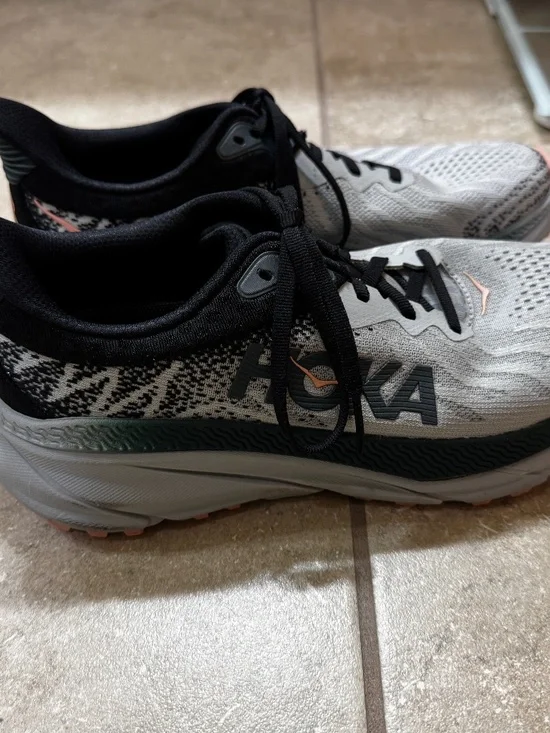 Hoka challenger ATR 7 women’s