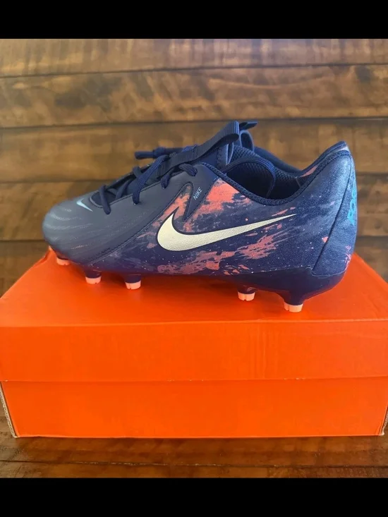 Nike Jr. Phantom GX II Academy Soccer Cleats | Size 6Y | Firm/Multi Surface