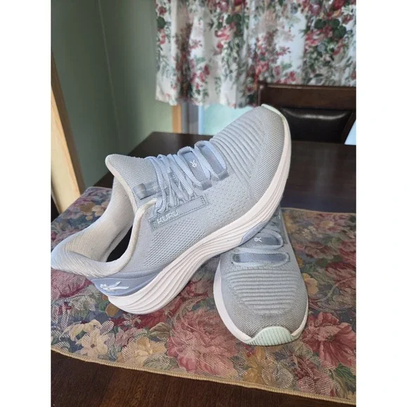 Kuru Womens Atom 2 Mist Blue Bright White Running Walking Sneakers Size 7.5 M
