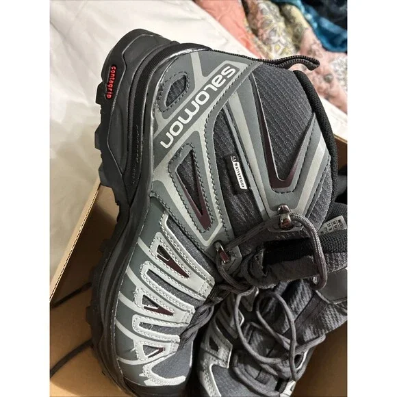 Salomon X ULTRA PIONEER MID CSWP WOMENS/Ebony Stormy Weather Wine Tasting Size 5
