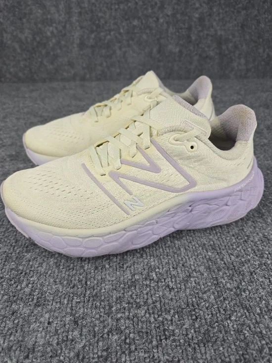 New Balance Fresh Foam X More v4 Sea Salt Purple WMORCU4 Size 9