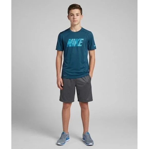 Nike Dri-FiT Boys XL Blue Graphic‎ T-Shirt Performance Mesh Training Top