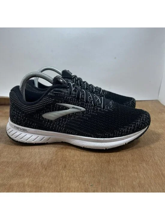 Brooks Revel 3 Women's Size 8.5 B (Medium) Running Shoes Black