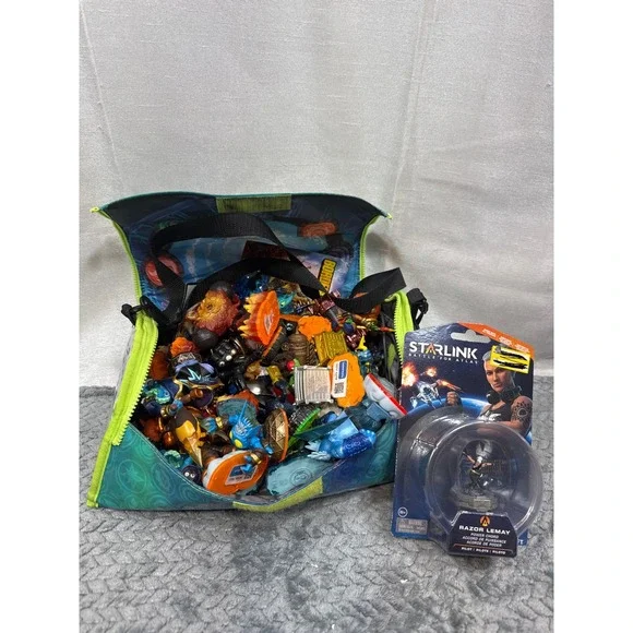 Skylanders Figure Lot 30+ Figures Portal Case Cards Starlink Razor Lemay‎ NIB