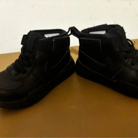 Nike Kids Black High-Top Sneakers