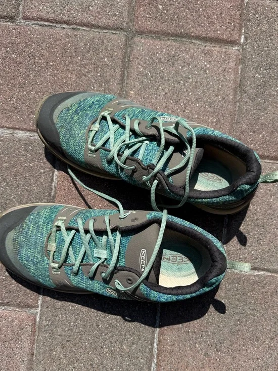 Keen Teal Knit Trail Sneakers with Gray Trim