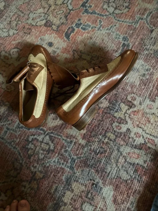 Walter Genuin Brown and Cream Leather Wingtip Loafers vintage