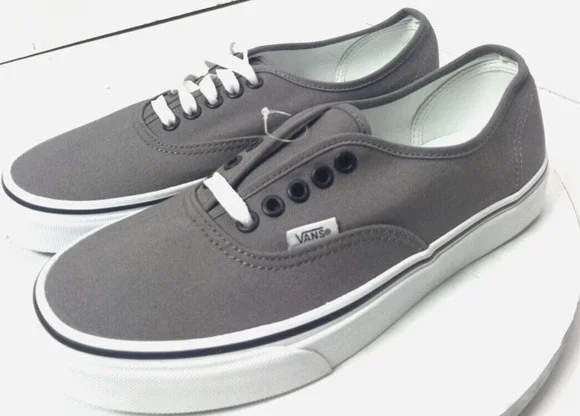 Vans Authentic Gray Canvas Lace Skate Shoes Womens Sz 9 Mens Sz 7.5