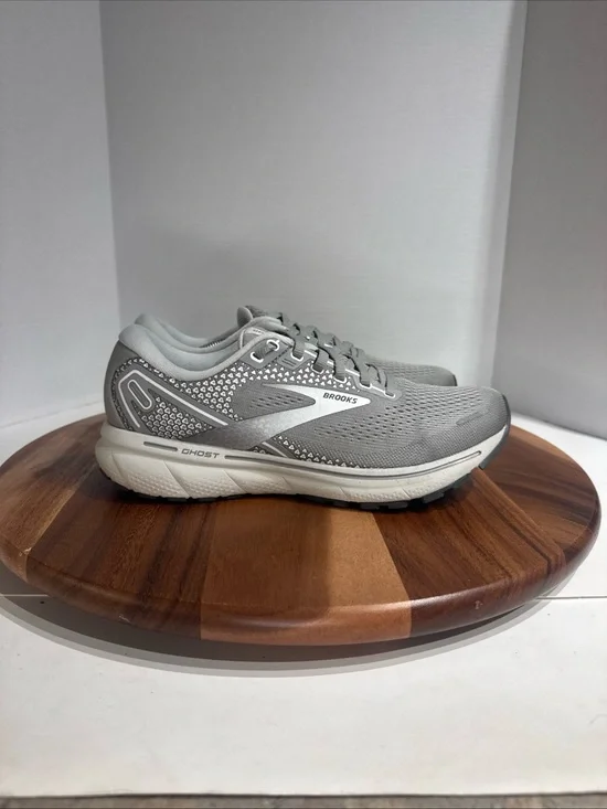 Brooks Ghost 14 Women's Size 9.5  Gray Running Shoes Sneakers 1203561B089