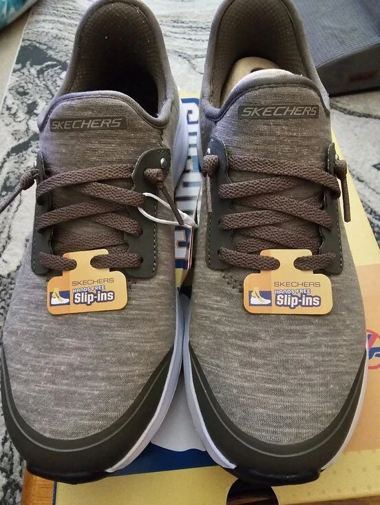 Skechers Women's Ridge Oak Hands-Free Slip-Ins, Dark Taupe  Size 6