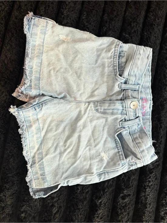 The Children's Place Light Wash Denim Frayed-Hem Shorts