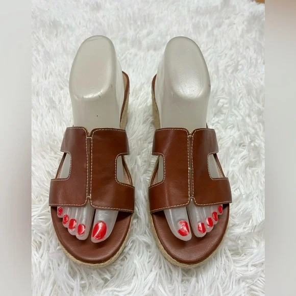 ESPRIT Brown Wedged Sandals Size 8.5M