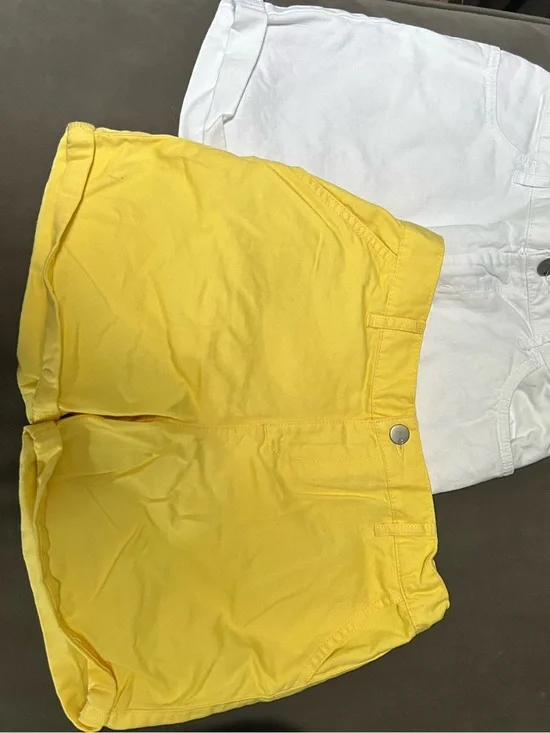 Classic Girls White and Yellow Shorts