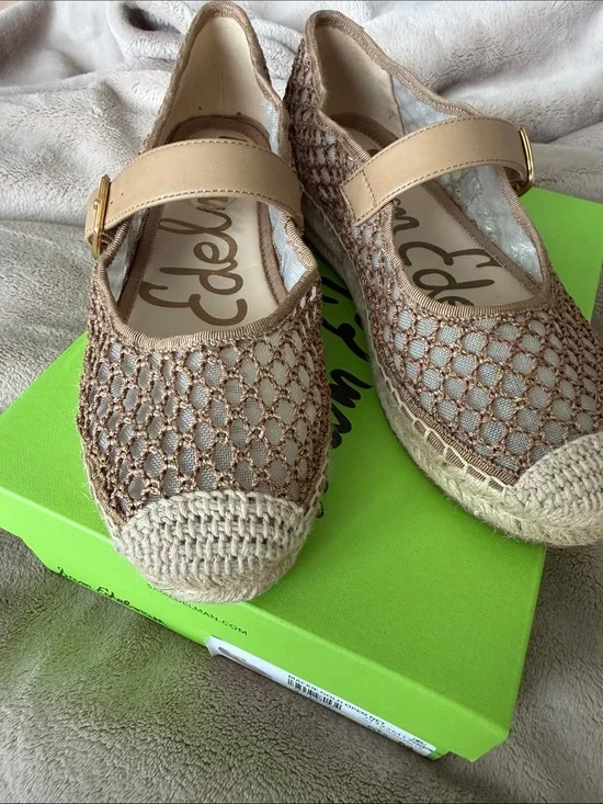 Sam Edelman Mackie Gold/Tan Crochet Espadrille Mary Jane Shoes, size 6.5