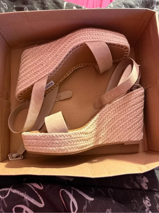 Steve Madden Tan Woven Espadrille Wedge Sandals
