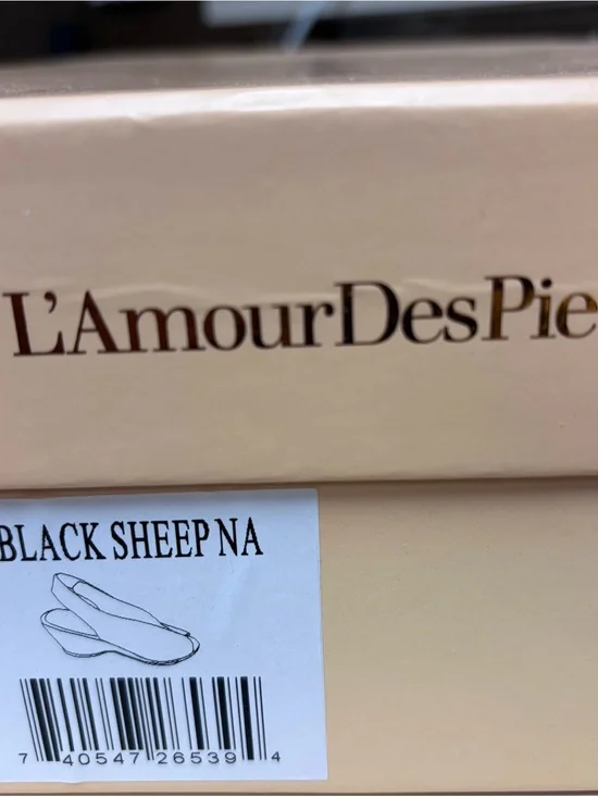 L'AmourDesPieds Black Sheep Espadrille Shoes