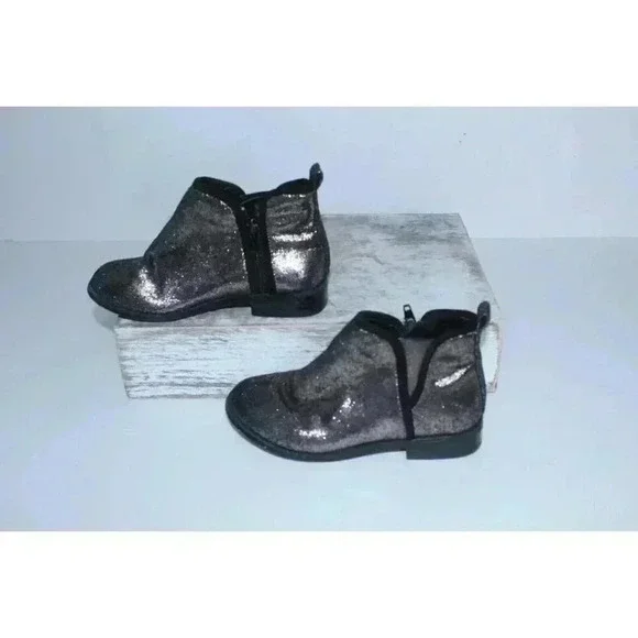 Zara Boots Youth 9.5 Girls Pull On Chelsea Ankle Bootie Glam Silver Faux Leather