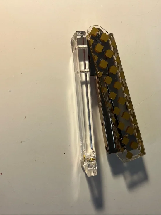 Gold stapler