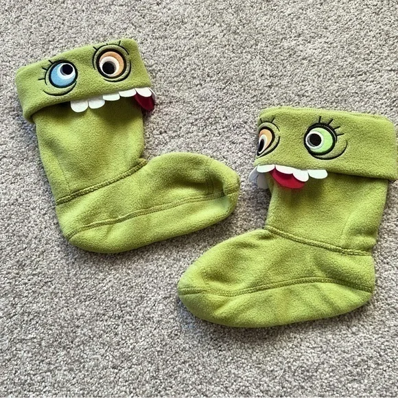 New! Hunter kids green alien fleece boot socks size medium (11-13)