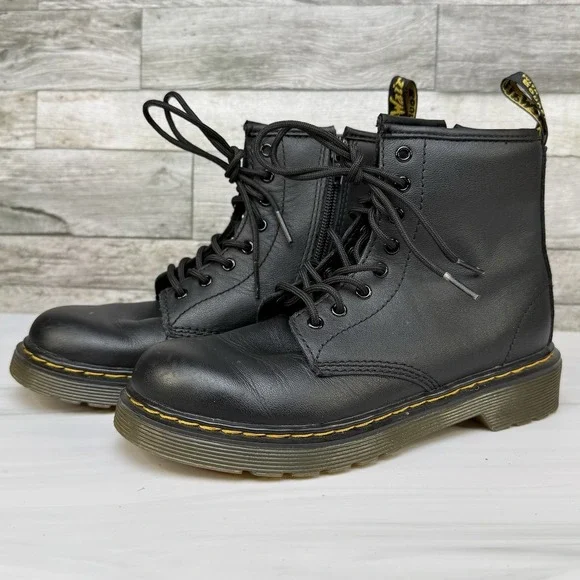 Dr. Martens Junior 1460 Youth Size 2 Black Leather Combat Boots Zip Up