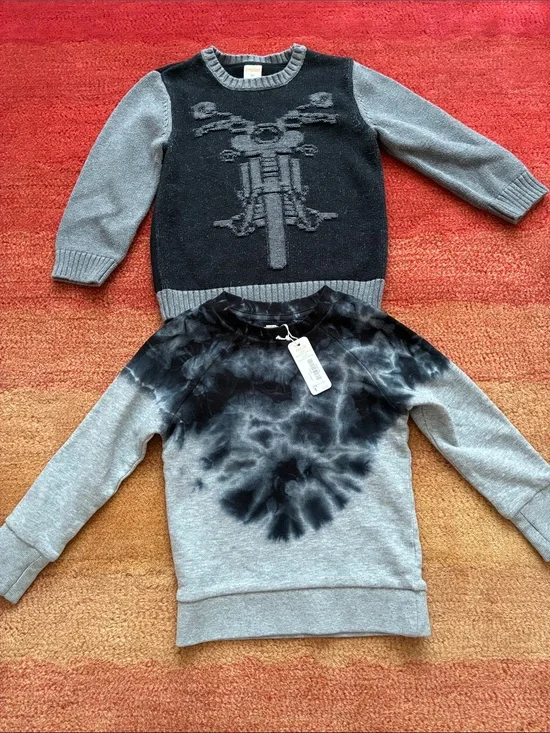 Set of 2 Gymboree Sweaters Grey & Black  , size 3 and 3T