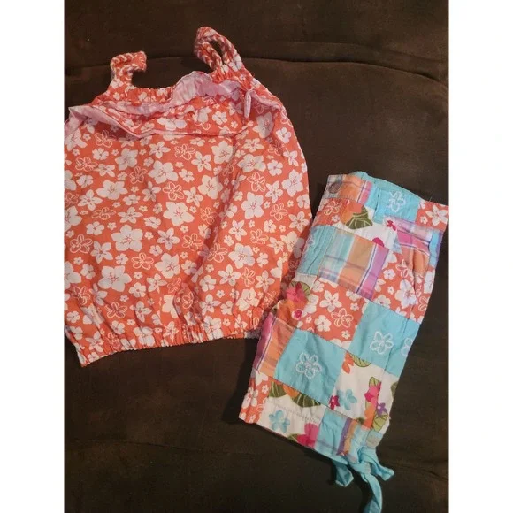 Gymboree surf adventure size 5‎ floral outfit top and shorts