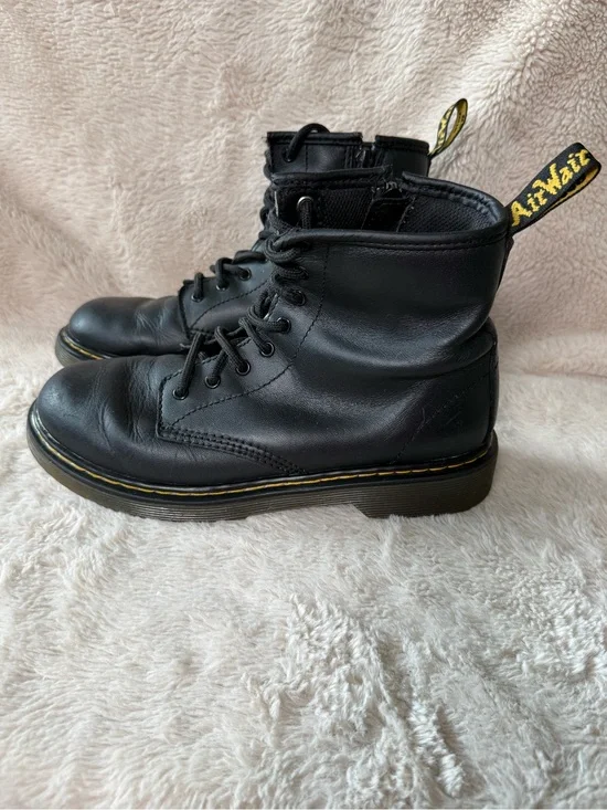 Dr. Martens 1460 Boots (Youth) Sz 4M VGUC