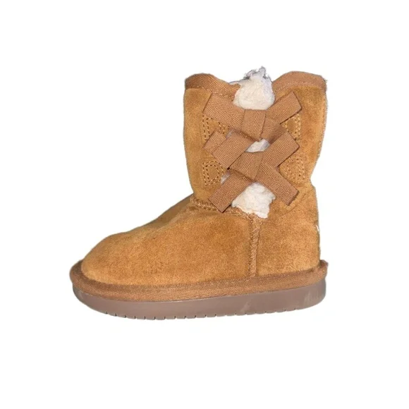 Koolaburra By UGG Toddler Size 7 Victoria Short Brown Tan‎ Faux Fur Suede Bows