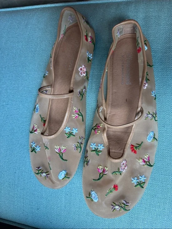 Jeffrey Campbell Beige Embroidered Floral Ballet Flats