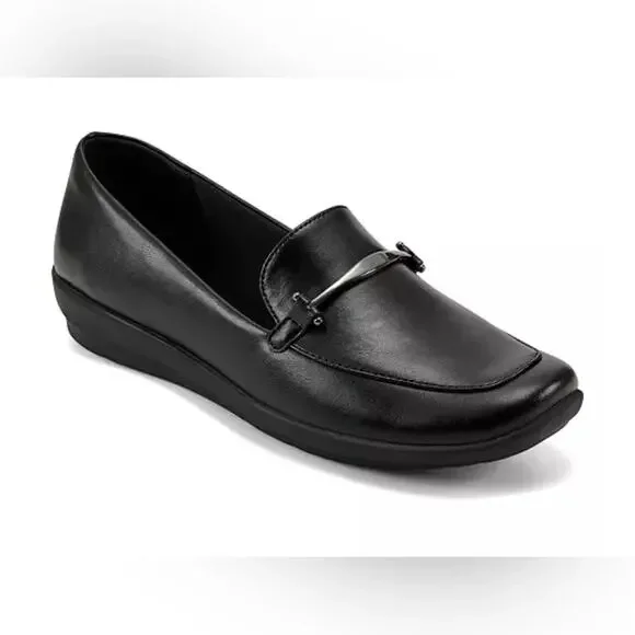 Woman’s Easy Spirit Arena Slip on Flats Black Size 7