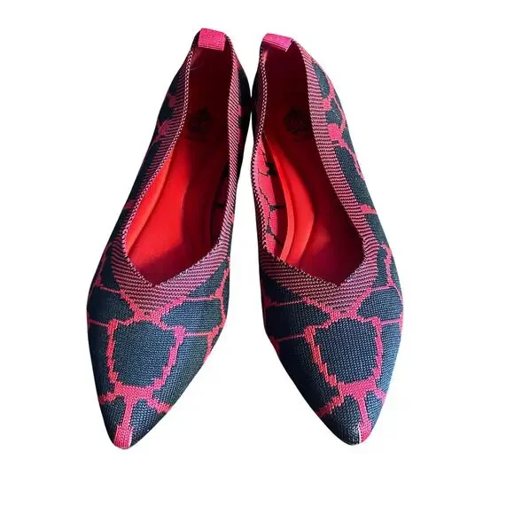 NWT FRENCH BLU Women's Ballet Red & Black Flat Shoes Size 7