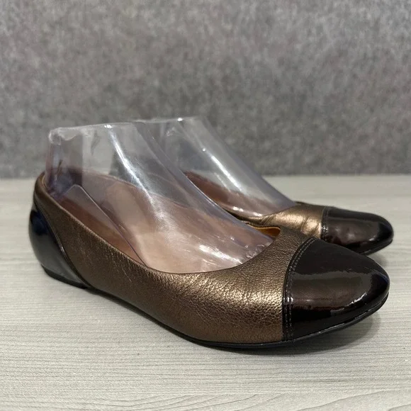 Clarks Indigo Bronze‎ Metallic Womens Sz 6.5 Leather Patent Cap Toe Ballet Flats