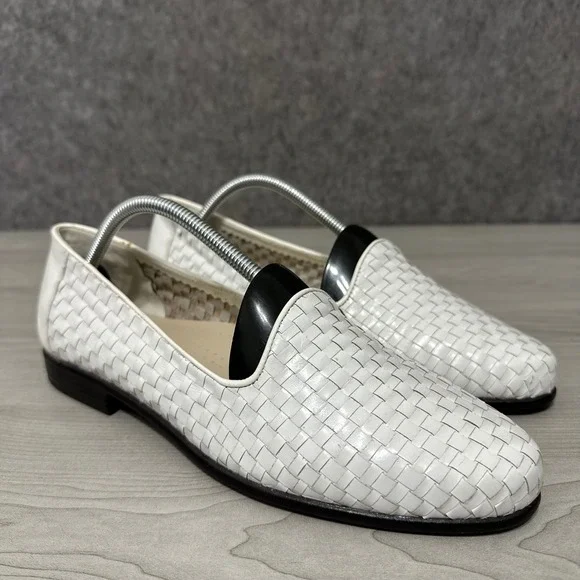 Trotters Liz Loafers Womens 11 White Woven Leather Slip‎ On Flats T5158-582