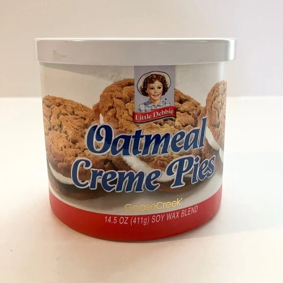 Goose Creek 3-Wick Candle 14.5 oz Soy Wax Blend Little Debbie Oatmeal Creme Pie
