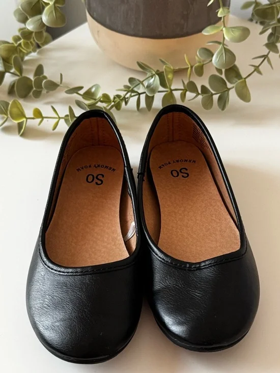 Kohl's Girls Black Slip-On Dress Flats