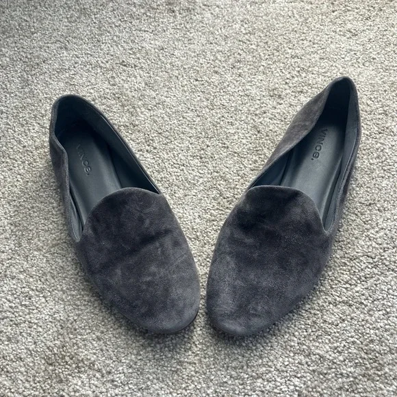 VINCE Charcoal Velvet Slip On‎ Loafer Flats Preppy Women's Size 7M
