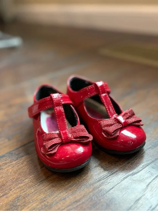 Toddler Girls' Red Patent Mary Jane Shoes