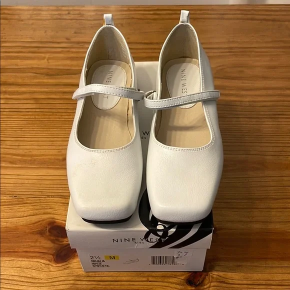 Nine West White Mary Jane Flats