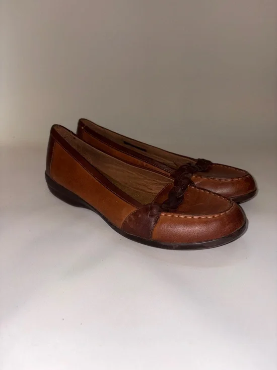 Clarks‎ Two-Tone Brown Leather Braided Moccasin Flats Size 9.5