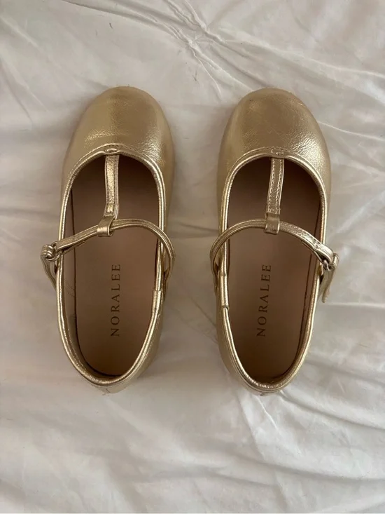 Nora Lee Girls' Metallic Gold Mary Jane Shoes
