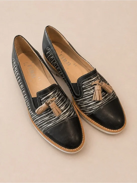Fidji Leather Tassel Loafer EU 40/US 9-9.5 Black/Gray Portugal Made Comfort Shoe