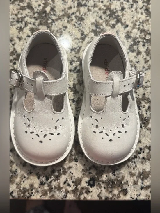 Stride Rite White Leather T-Strap Mary Jane Toddler Shoes